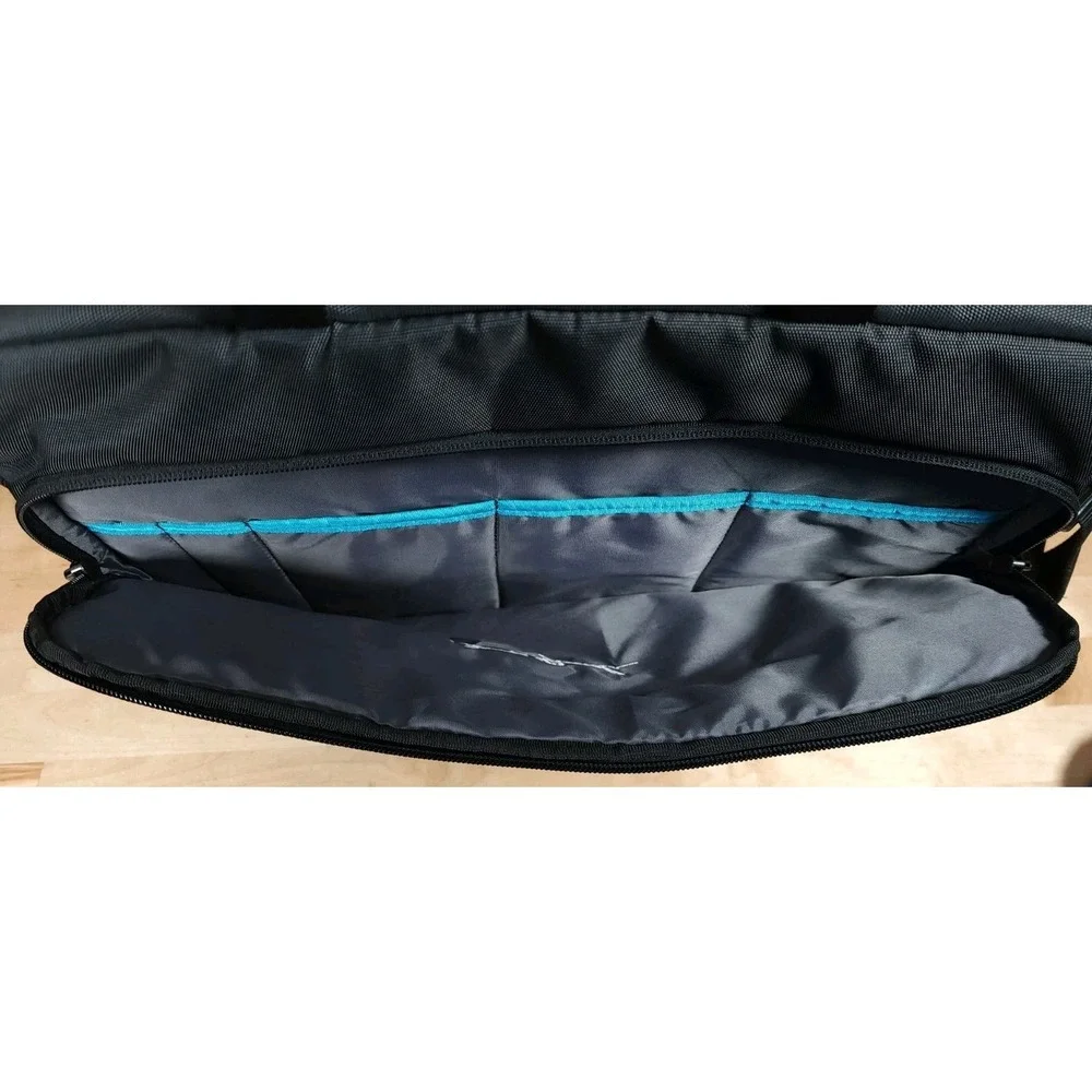 Thule Crossover Crown‎ Royal Laptop Briefcase Messenger Travel Bag 16 Inch